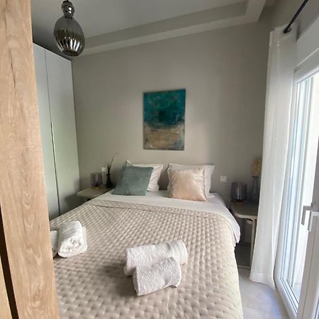 Victoria Apartment เทสซาโลนิกิ ภายนอก รูปภาพ